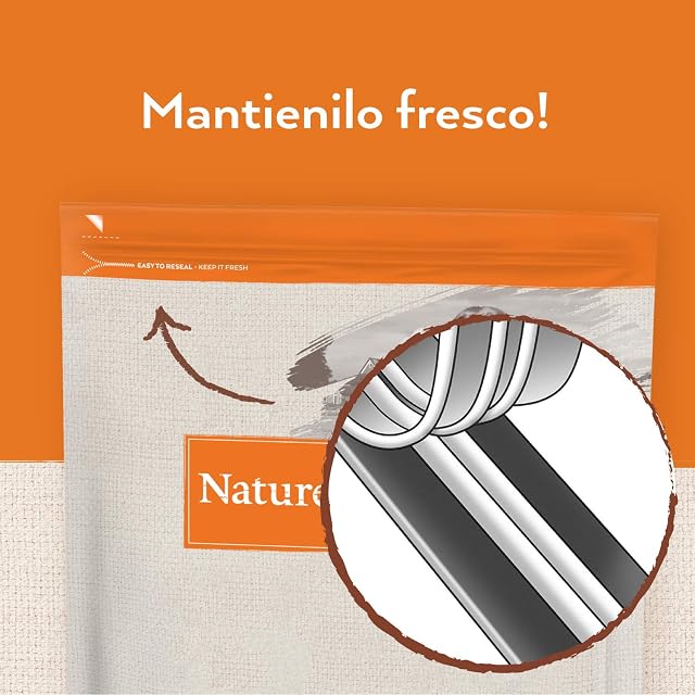 Foto 5 de 8 de NATURE'S VARIETY CANINE ADULT MINI POLLO 600GR