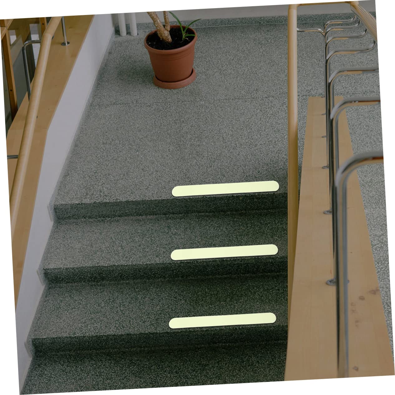 Uonlytech 2sets Fluorescente Luminosa Antideslizante Tira De Sellado Para Puerta De Ducha Pegatinas Que No Son De Baño Para Bañera Pegatinas De Bañera No Rápido Patinar Seco Peva Piezas*2