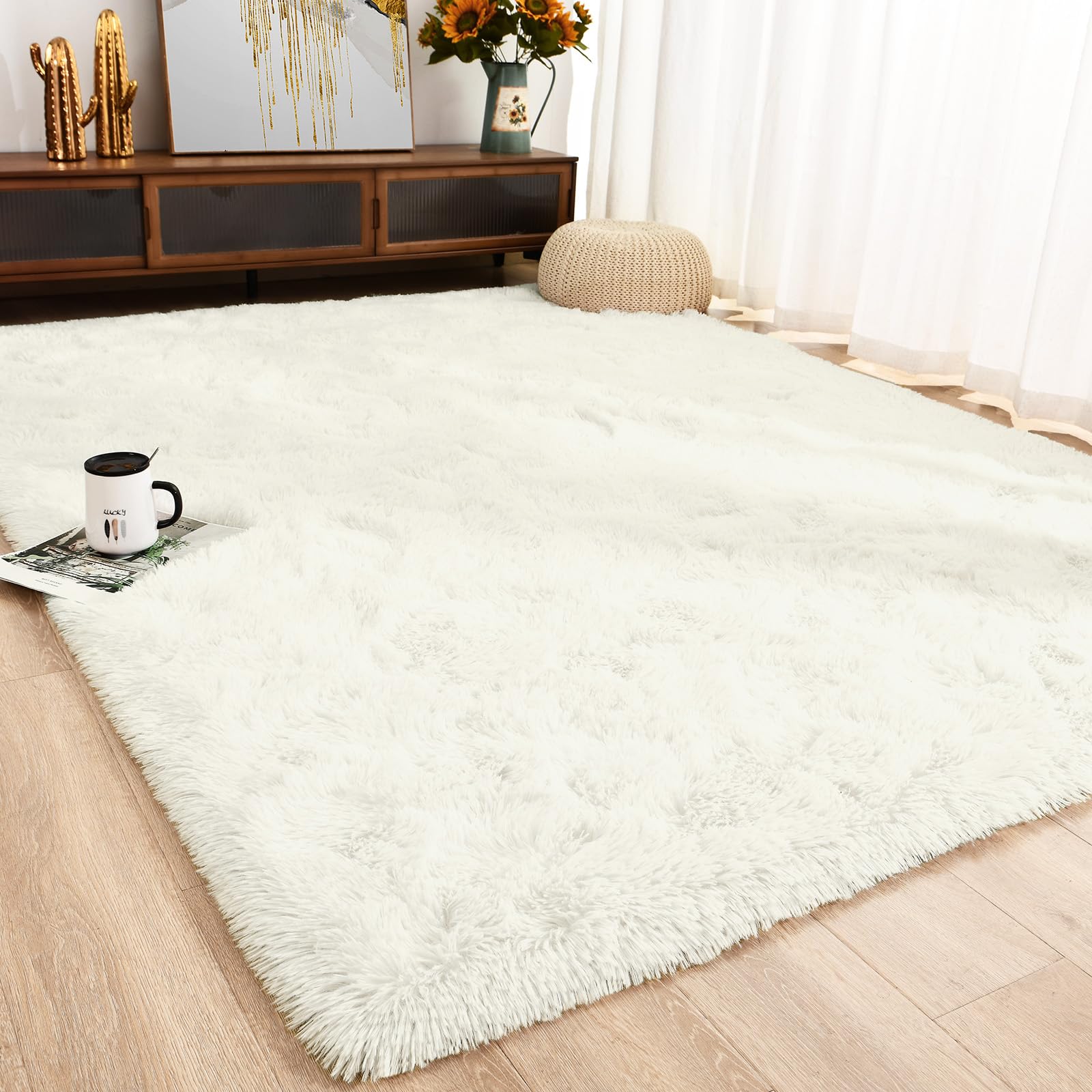 Unirea Living Room Rugs 5x8 Large Shag Area Rug, Cream White Soft Fluffy Rugs for Bedroom, Non Slip Indoor Plush Fuzzy Carpet for Girls Kids Teen Room Nursery Dorm Home Decor