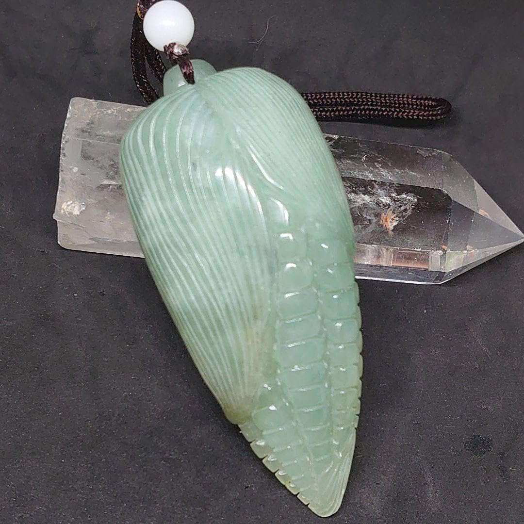 Amazon.co.jp: 岫岩玉 翡翠 彫刻 トウモロコシ 置物 縁起物 子宝 185g 