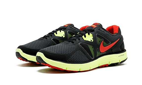 nike flyknit lunarglide 3