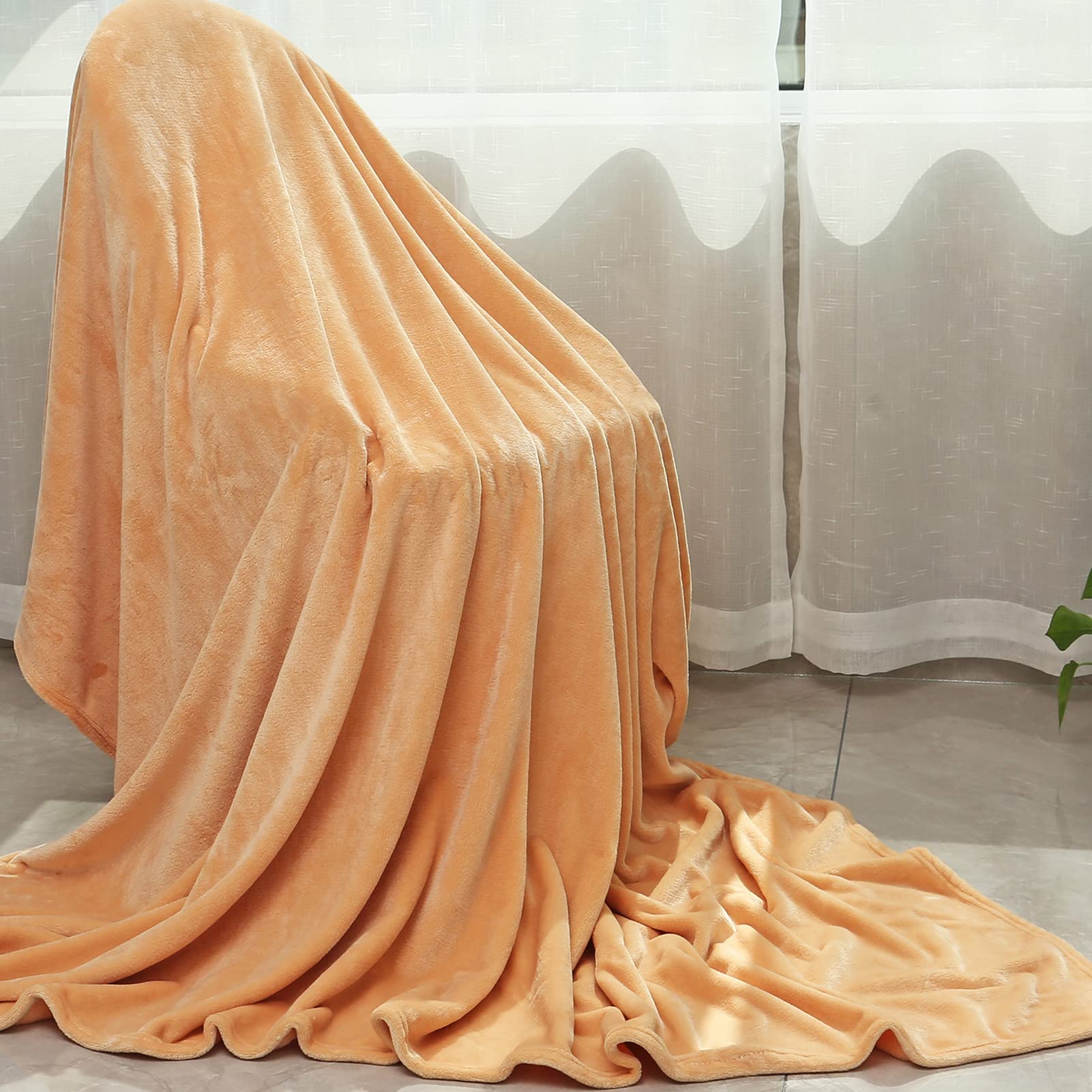 DAYONGFlannel Throw Blankets, 290GSM Super Soft Blankets, Lightweight Cozy Couch Throw Blanket, Warm Plush Blankets for Bed, Sofa, Travel, Size : 200 x 230cm (Camel)