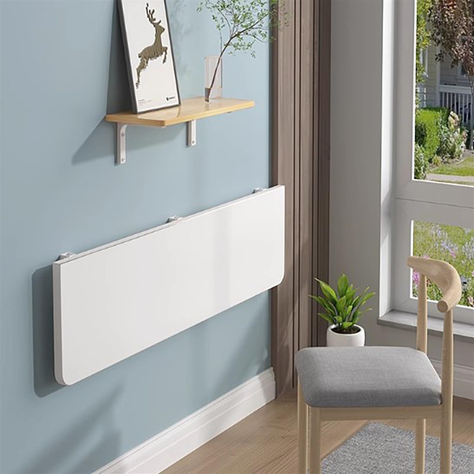 Table de bar murale gain de place pour optimiser les petits studios