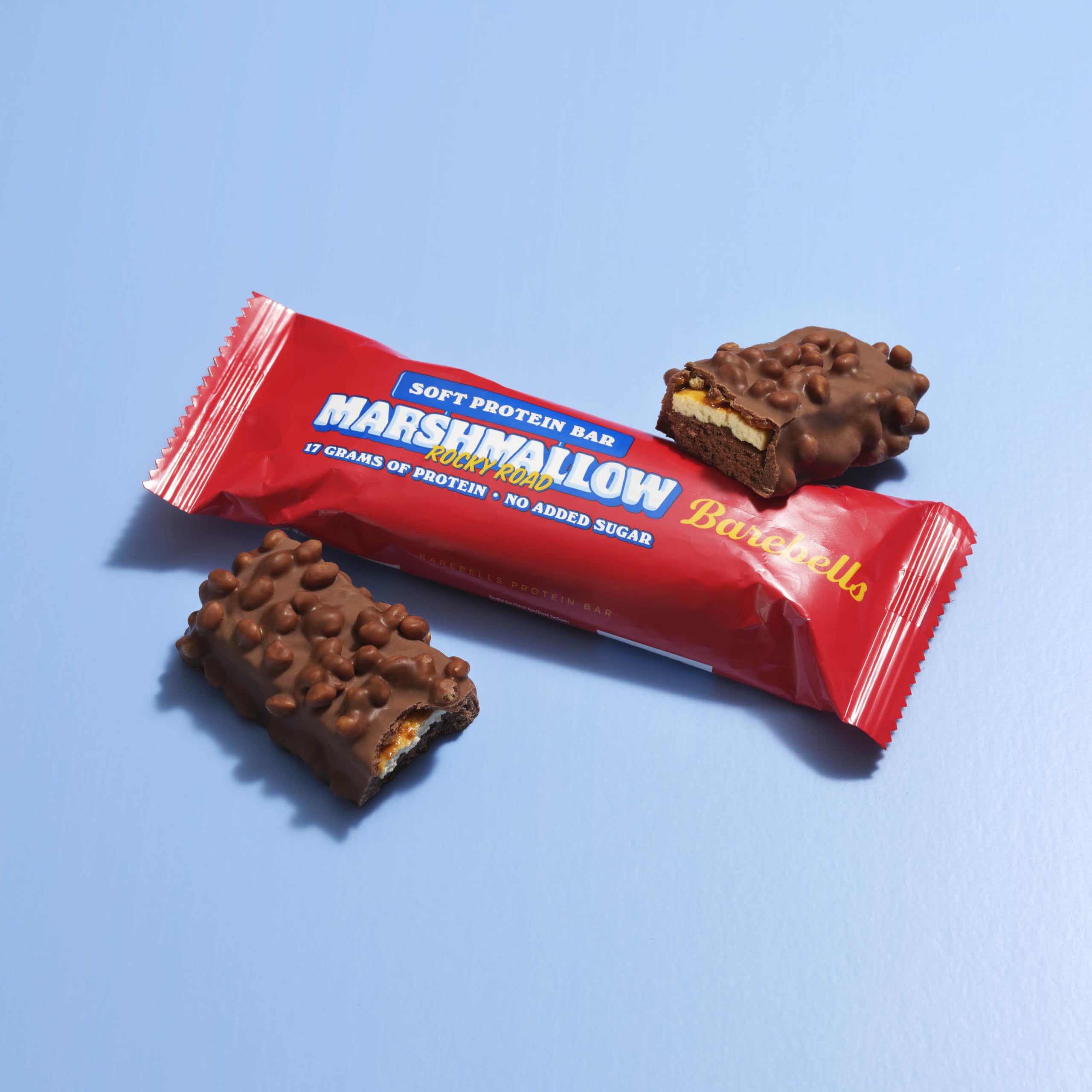 Barebells Soft Protein Bar - Barra alta en proteínas de 17 g, barra baja en azúcar, sin aceite de palma - Marshmallow Rocky Road, 12 x 55 g