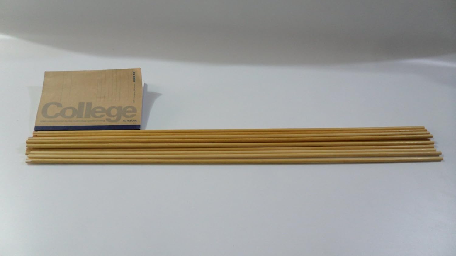 Arrow Shaft for DIY Arrow with Nocks Archery Bow Arrow Hunting Target Practice Arrow, Bamboo Shafts & Wooden Shafts, 12Pcs