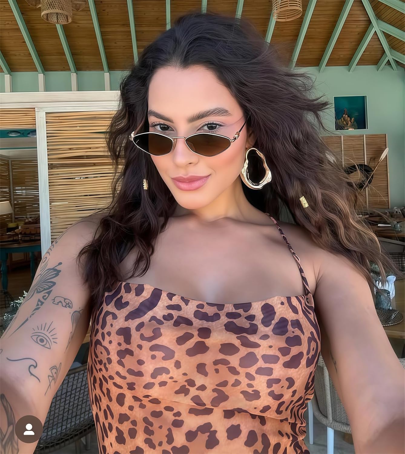 Rmerom Retro Irregular Metal Sunglasses for Women Men, 2026 Trendy Vintage 90s Chic Small Narrow Gold Frame Sun Glasses - Image 2