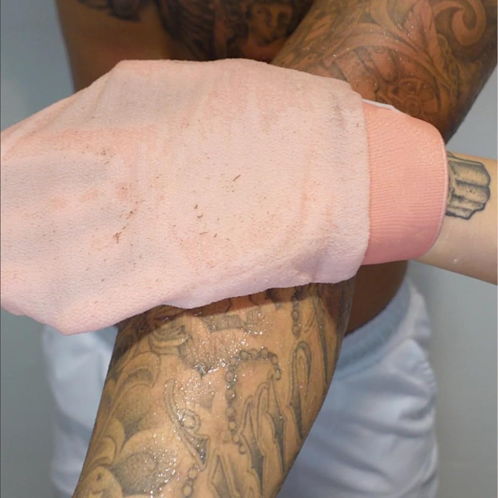 CheekyGlo Exfoliating Glove, Peeling Handschuh Körperpeeling, Peeling, Body Scrub (Weiß*1PCS)