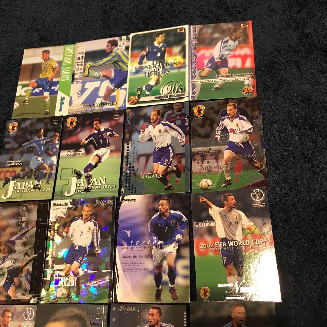 Amazon.co.jp: Hidetoshi Nakata Trading Card Set of 18 : Toys & Games