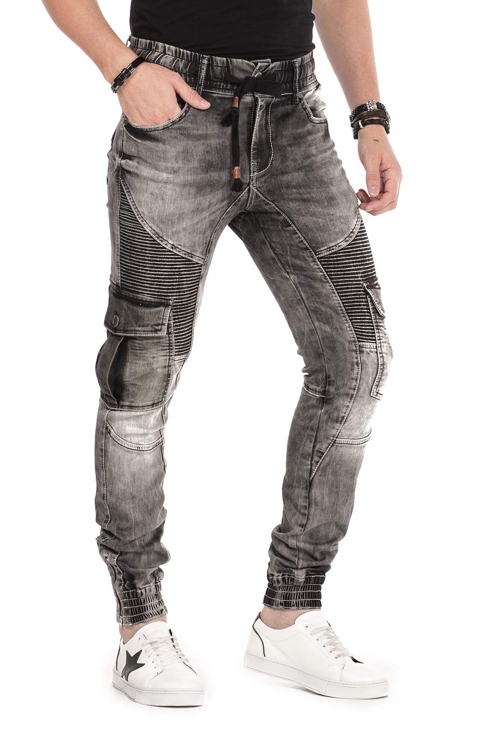 Cipo & Baxx Herren Cargohose | Biker Streetwear Denim | Cargotaschen, Reißverschluss Detail, Stretch | mit trendigem Muster