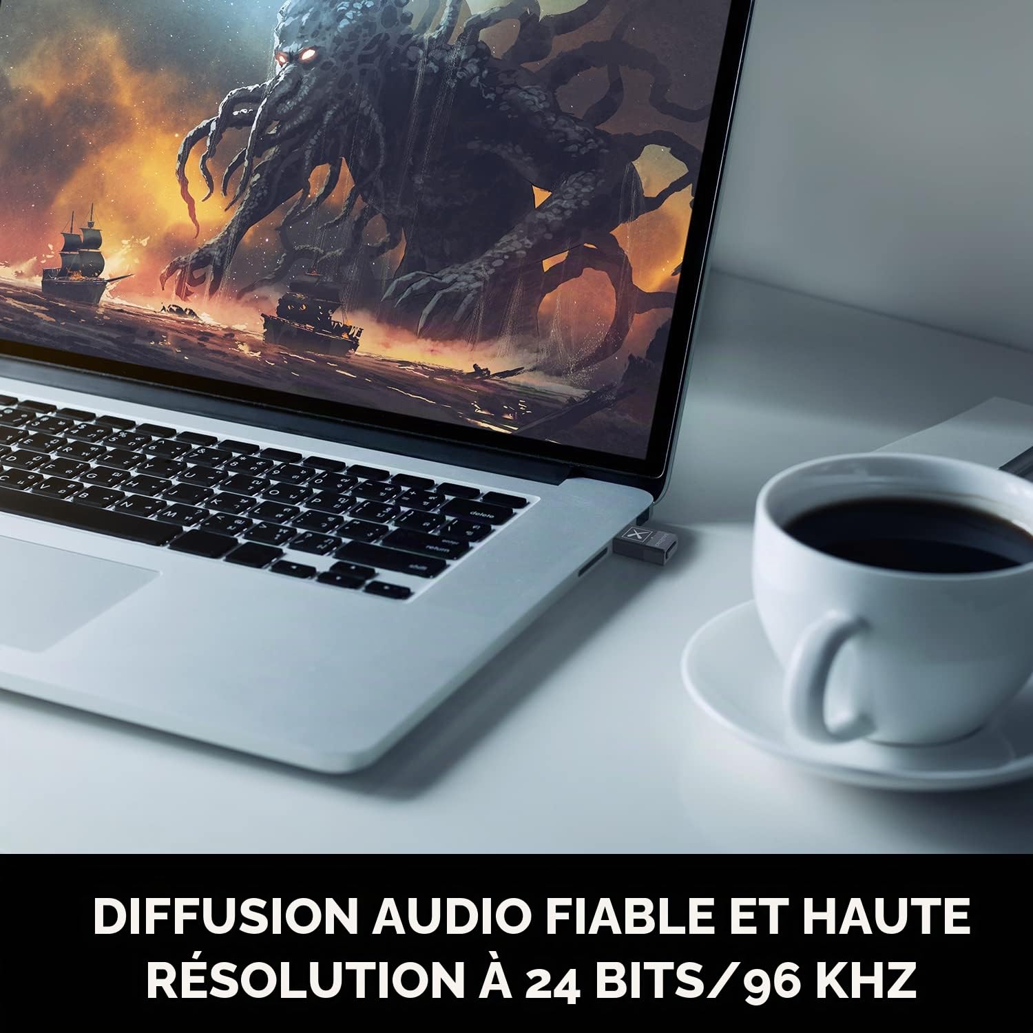 Creative BT-W5 Émetteur Audio Intelligent Bluetooth 5.3 avec aptX Adaptive, Audio Haute résolution 24 bits/96 kHz, Fonction de Commutation de périphérique, Compatible avec PC, Mac et Consoles de Jeu