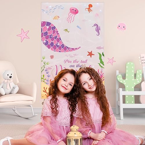 Miniatura 9 de Atiloy Juego de fiesta de Pin The Tail on The Mermaid con 32 calcomanías de cola reutilizables, recuerdos de fiesta de sirena para niñas,