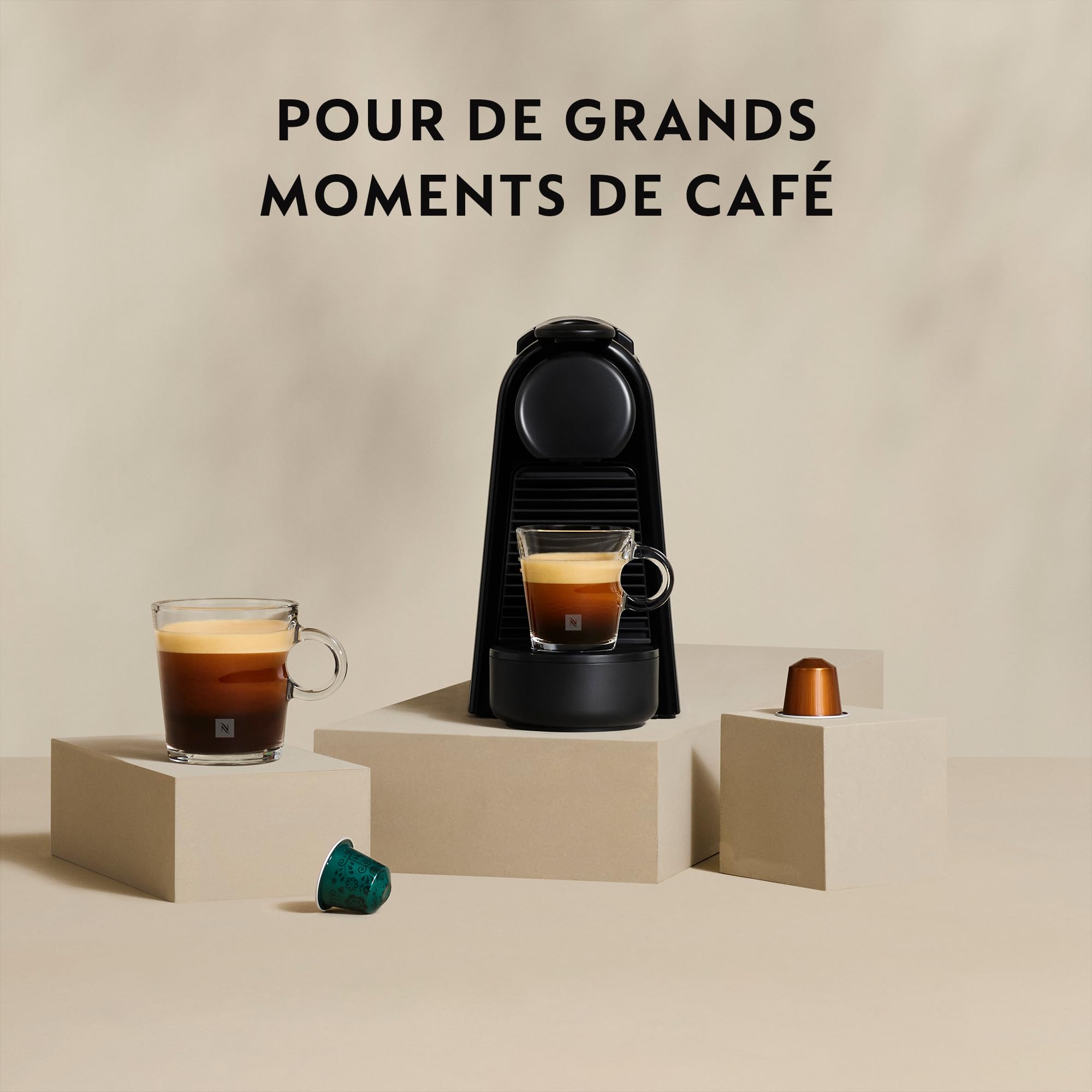De'Longhi Nespresso Essenza Mini Machine à Café à Capsules, Pression 19 Bars, Noir Mat (EN85.BKMT)