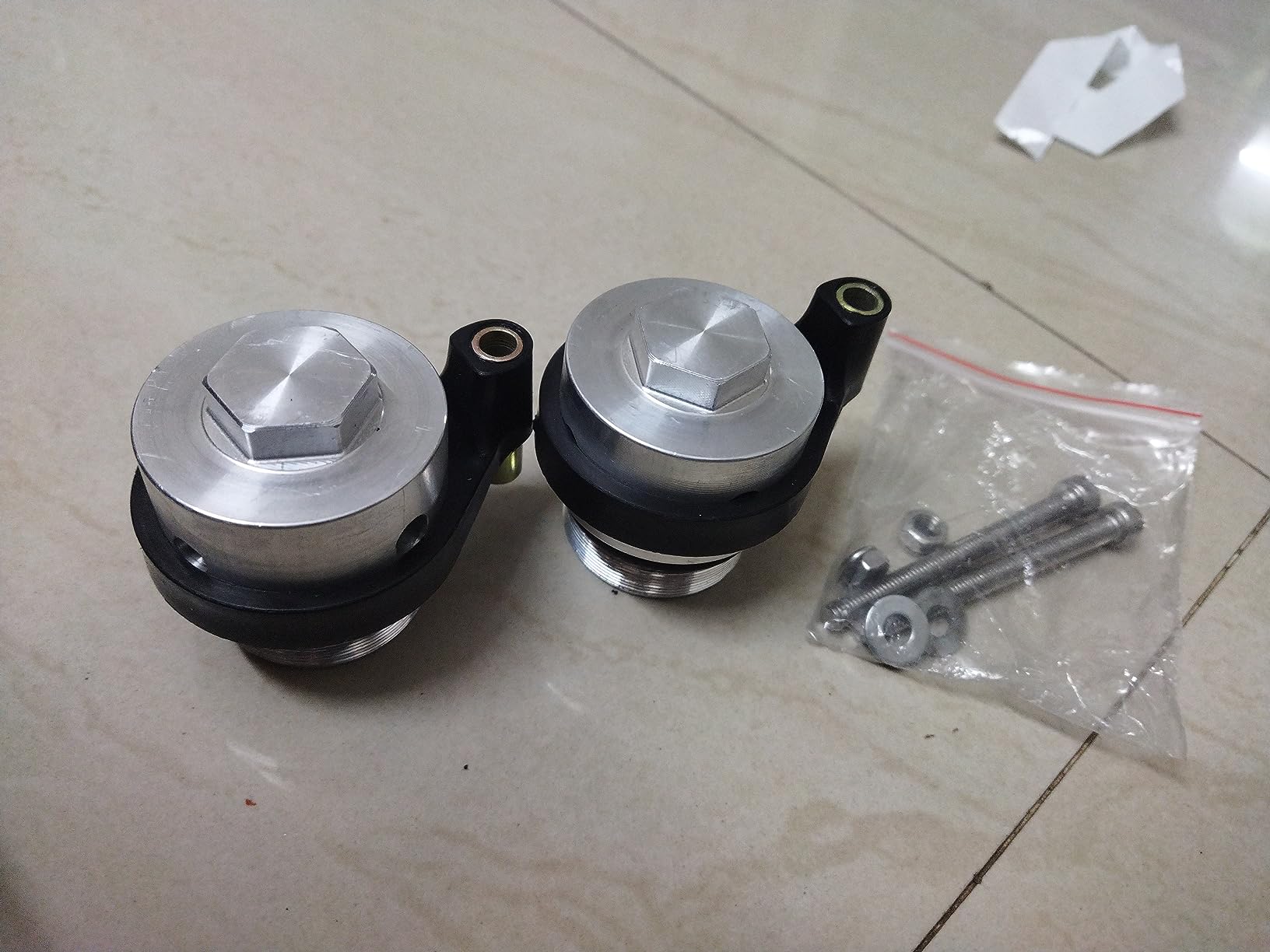 OBEROI'S TRADERS R15 V4 & M Handle Riser/Raiser Handlebar Height Riser