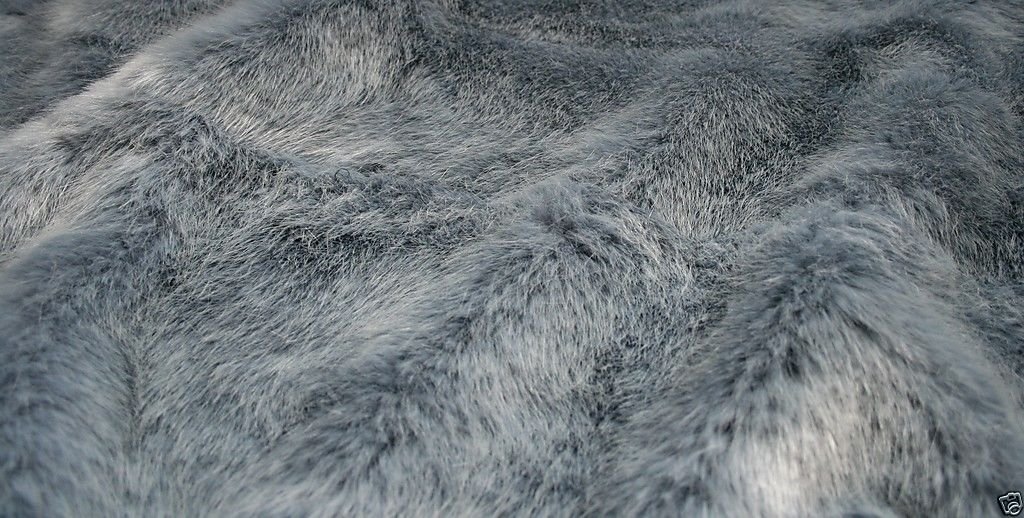 Tissu fausse fourrure au mètre bleu ciel 75cmx50cm pour cosplay DIY