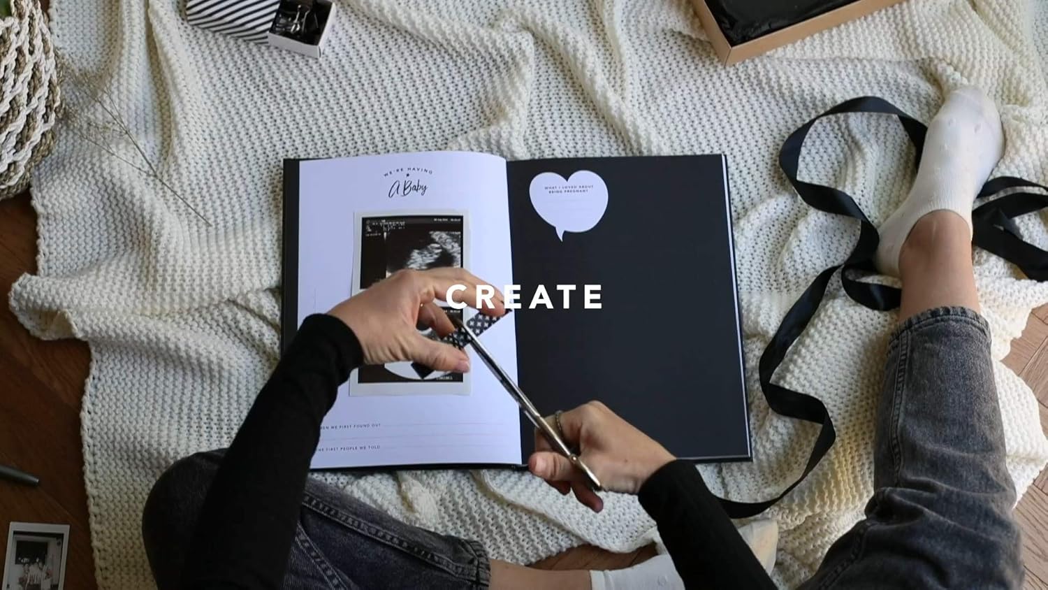 New Born KIT - First 5 Years Baby Journal – Memory Book with Tote – Born as a Star by Hoshiko (Black- Kit) : Baby