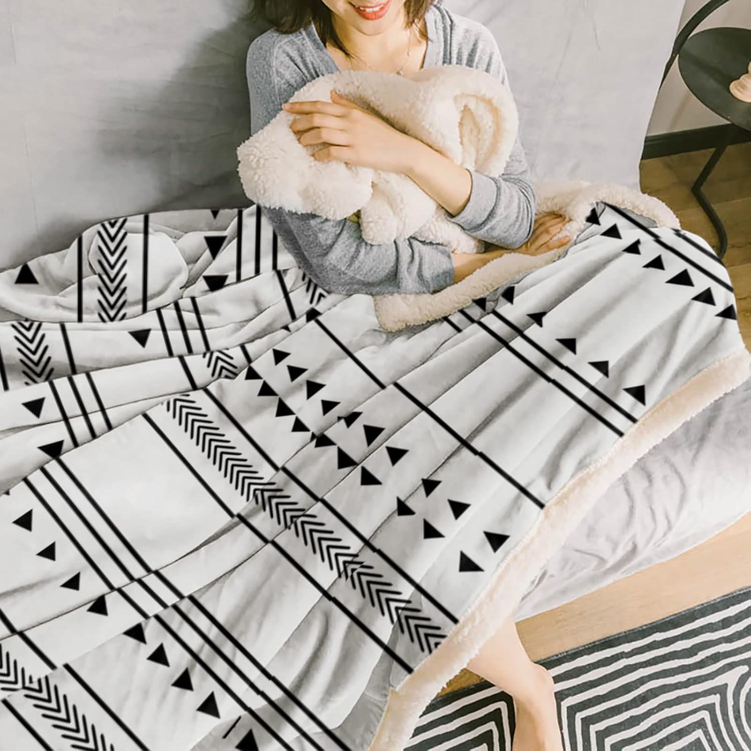 Sherpa Blanket Fleece Throw, Bohemian Stripe Geometric Print Boho Black White Soft Plush Fluffy Warm Lightweight Flannel Blanket for Bed Couch All Season Use, 50"x80"