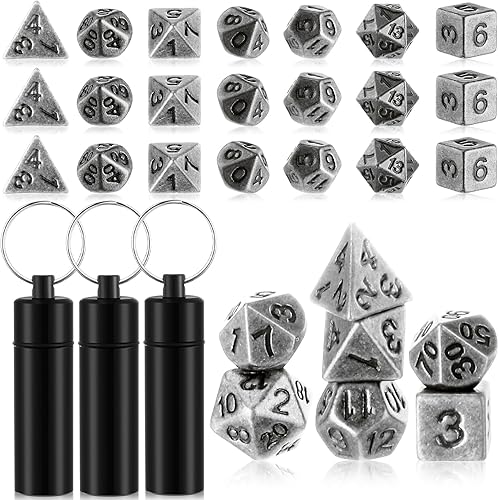 Motionchic Juego de 3 mini dados pequeños de metal plateado antiguo con estuche de dados, adorables dados poliédricos portátiles pequeños llavero