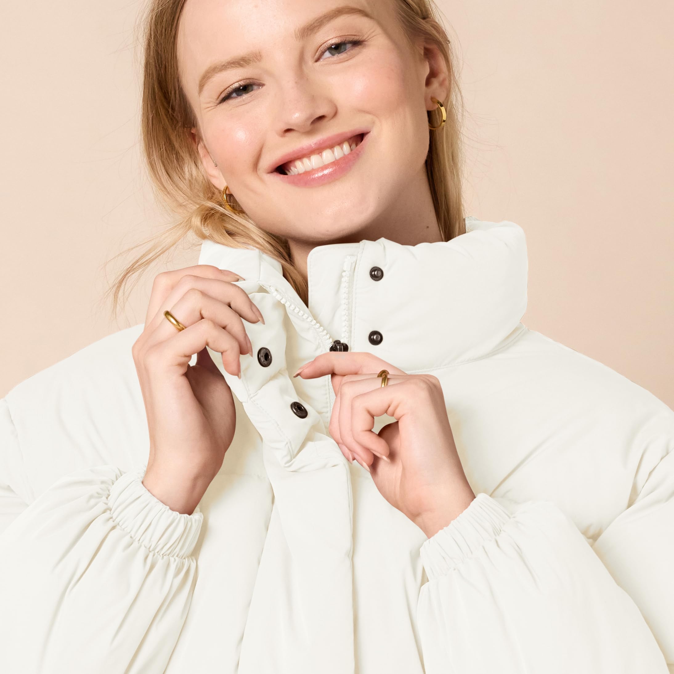 Amazon Essentials Femme Doudoune Courte à Fermeture Éclair Intégrale (Polaire Matelassée Mate ou Sherpa)