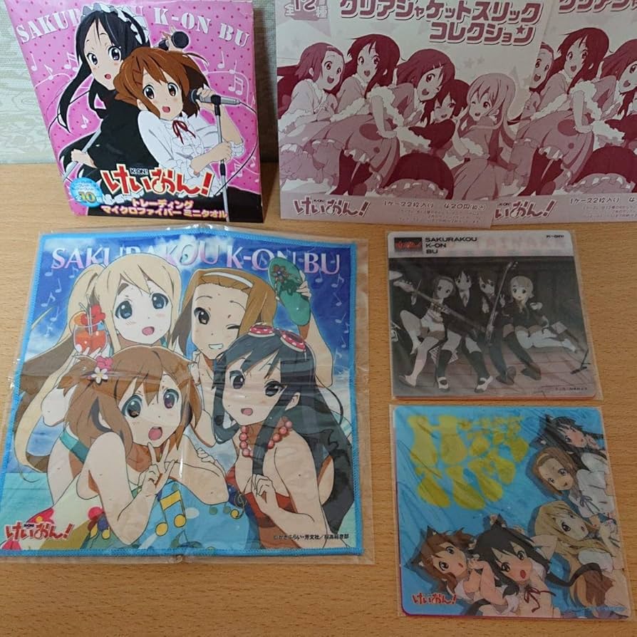 けいおん　カードダス　まとめ売り Amazon.co.jp: ジャンボカードダスEX けいおん!! K-ON