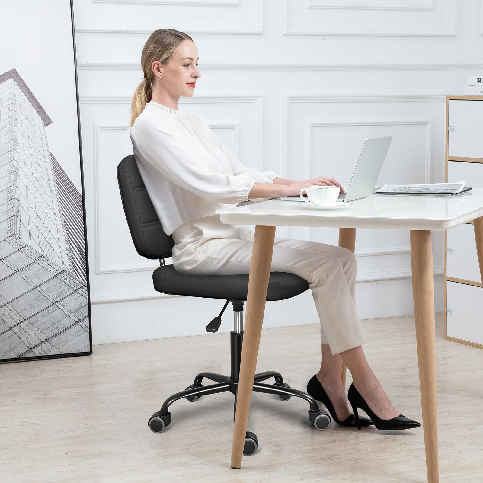 Leader Accessories Schreibtischstuhl höhenverstellbarer Bürostuhl ergonomischer Drehstuhl ohne Armlehnen Home Office Stuhl mit mittleren Rückenlehne Bürodrehstuhl Belastbarkeit bis 120KG Schwarz