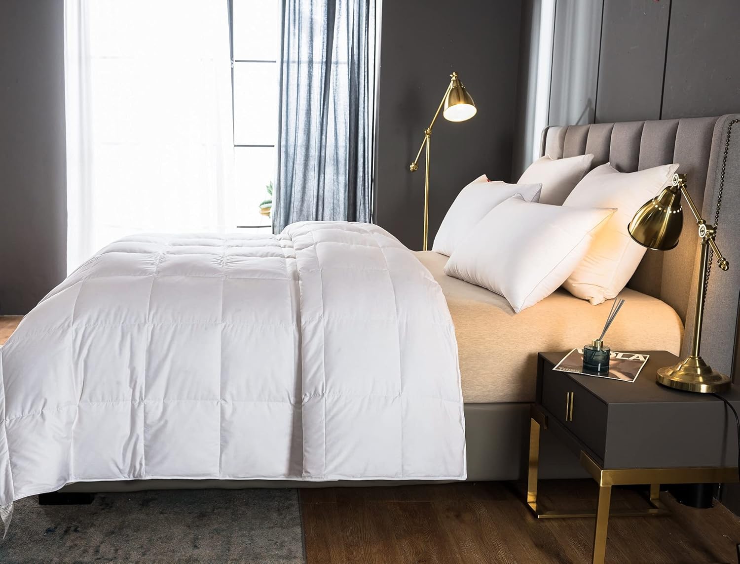 Lightweight Goose Down Comforter Cooling Blanket Duvet for Summer/Warm Weather,Ultra Soft Fabric 750 Fill Power White King Size