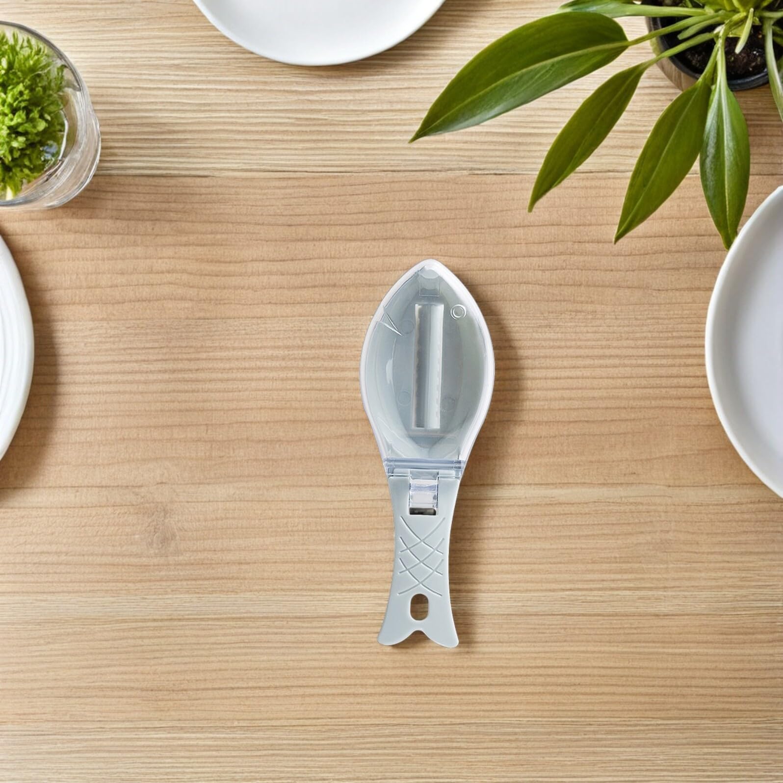 Mobestech 10pezzi Squamatore per Pesce Manuale con Coperchio Strumento di Pulizia per Rimozione Squame Pesce Utensile per Cucina Casa Ristorante