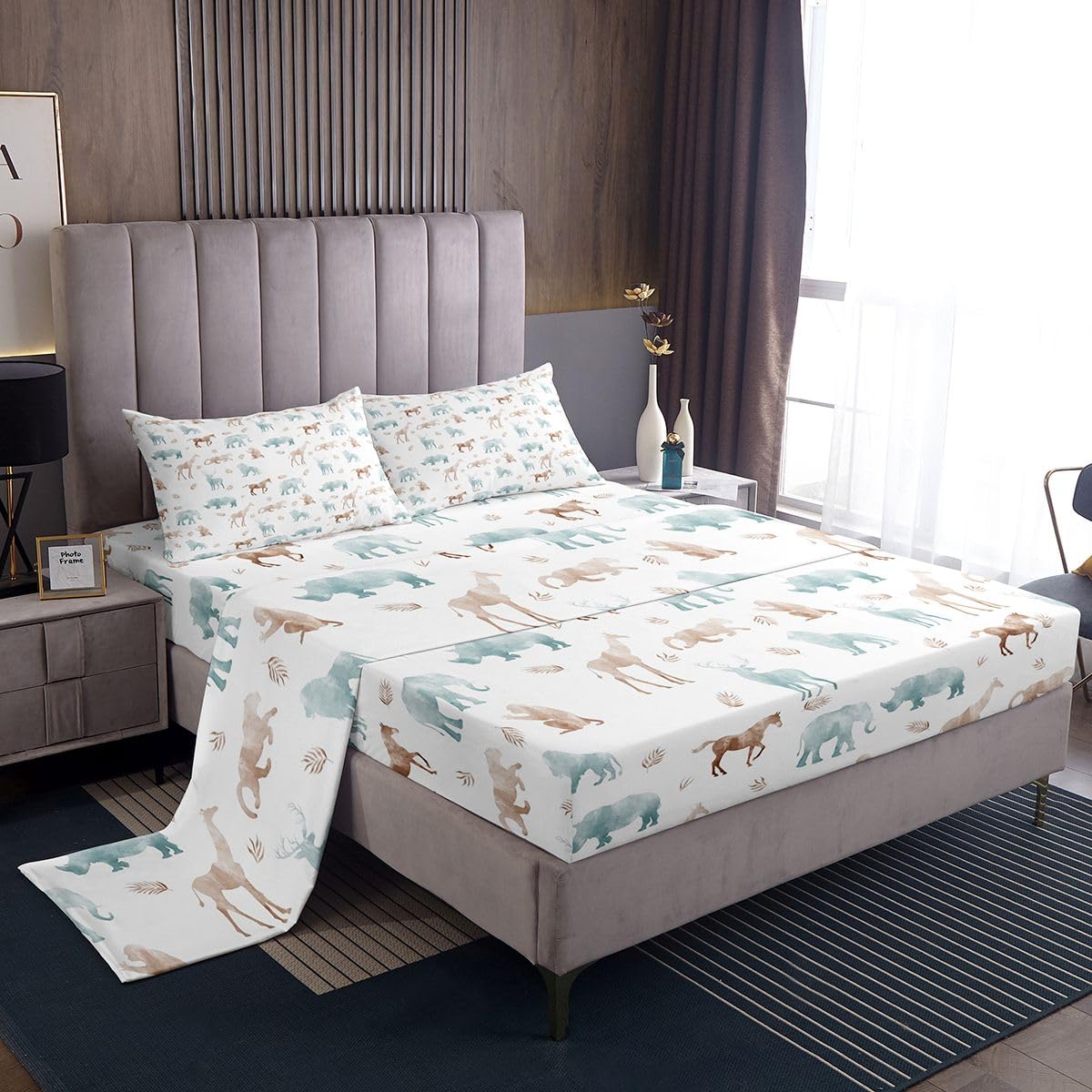Cute Giraffe Rhinoceros 4 Pieces Sheet With 26 Inch Deep Pockets Zoo Animal Bedding for Kids Boys Girls Teens Room Decor Cartoon Animal Bed Sheets Set King Size Wildlife Breathable Soft Microfiber