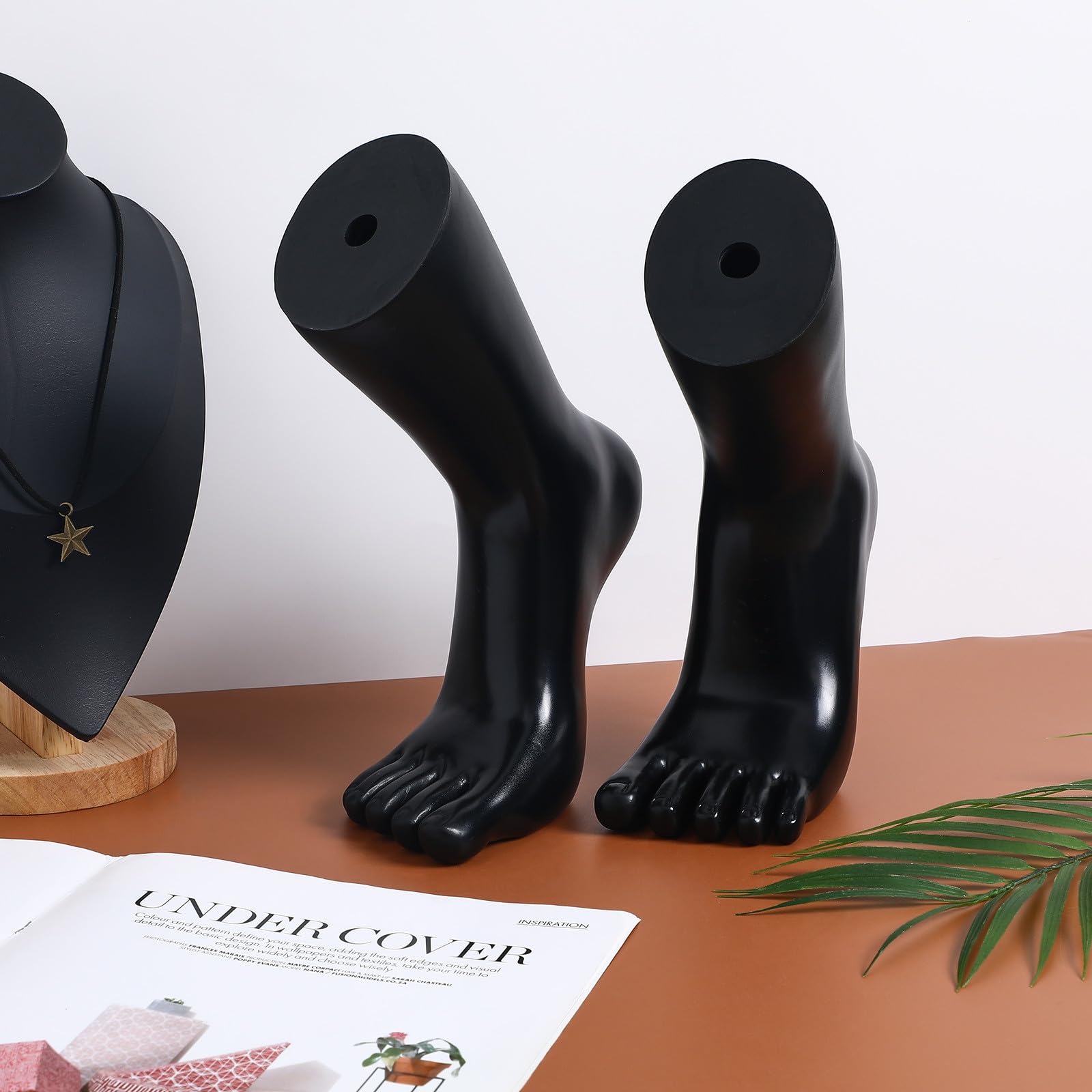 GANAZONO Realistisches Fußmodell von Socken zur Präsentation aus Vinyl mit Einzigartigem Design und Knöchelarmbändern im Einzelhandel oder Ausstellungen