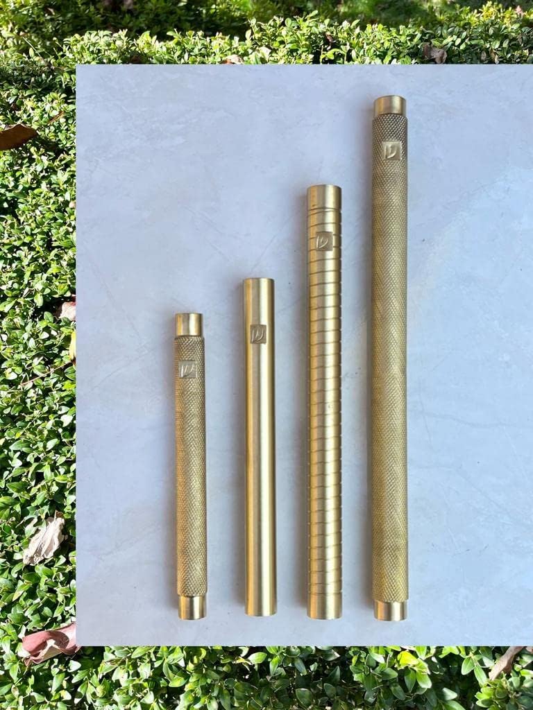 A&S Brass Mezuzah Case With Scroll For Door Weatherproof Metal Mezuza Cover Home Blessing and Protection Housewarming Gift (Gold/Knurling, 6 Inches)