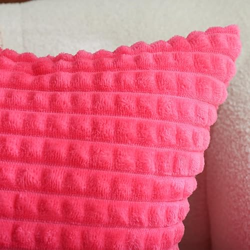 Miniatura 4 de Puncuntex Juego de 2 fundas de almohada decorativas de color rosa intenso de 18 x 18 pulgadas, fundas de almohada de felpa súper suave, esponjosas y