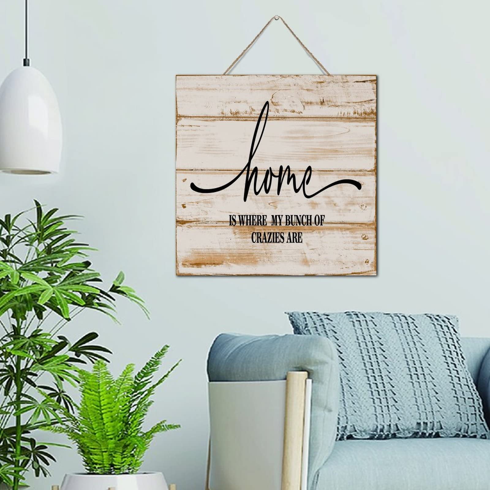 Panneau mural en bois pour habiller un mur vide avec une décoration chaleureuse de 30 cm