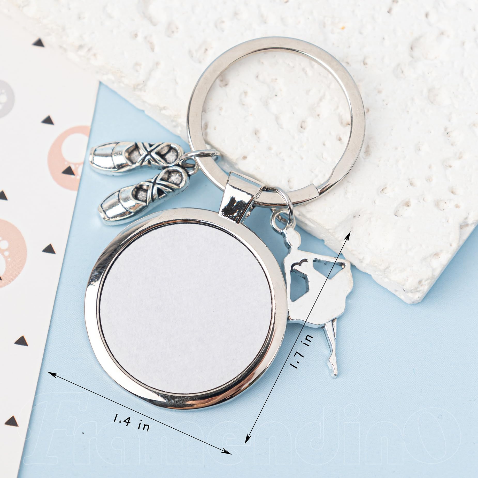 Framendino, 5 Pack Sublimation Metal Keychain Blanks Heat Transfer Key Chains for DIY Making Photos Crafts Ballet Pendant Chram