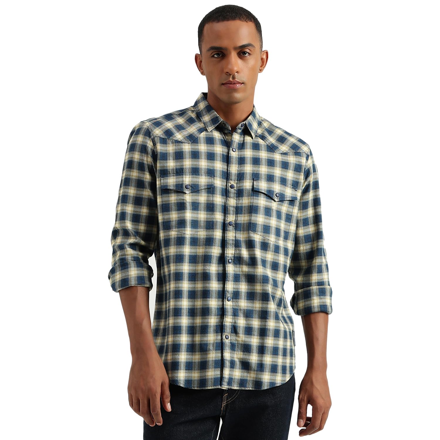 UNITED COLORS OF BENETTON Men's Slim Fit Spread Collar Checked Shirts