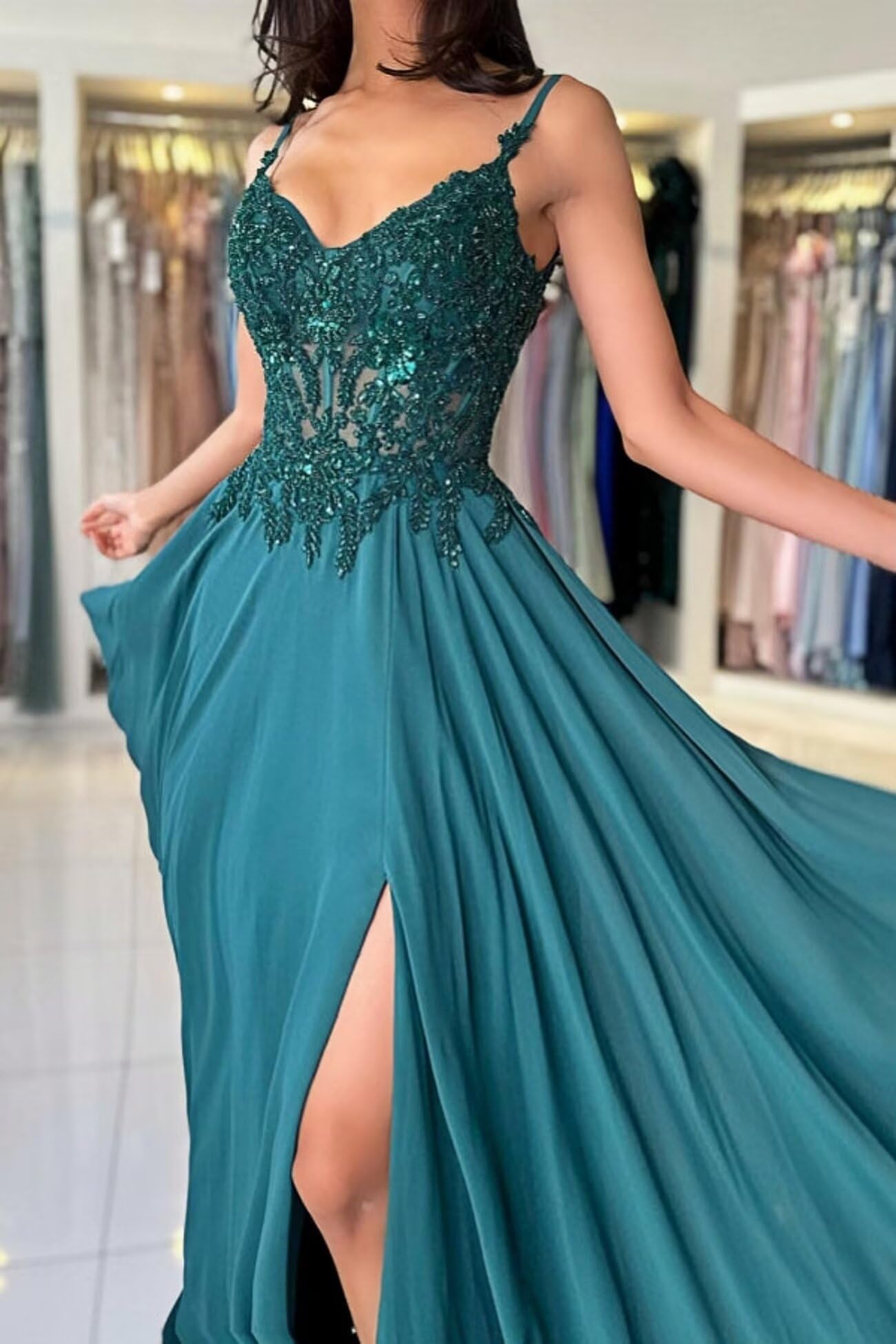 Damen Chiffon Ballkleider Lang V-Ausschnitt Spitzenapplikationen Brautjungfernkleid mit Schlitz Spaghettiträger Perlen A-Linie Abendkleider