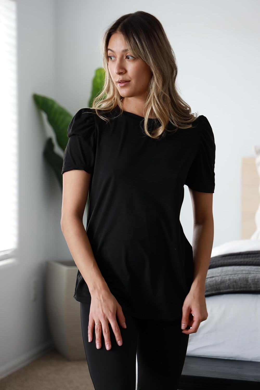 Zeagoo Blouse for Women Dressy Casual Puff Short Sleeve Boho Tops Fashion Floral Crew Neck Tunic Shirts Summer Clothes - Image 3