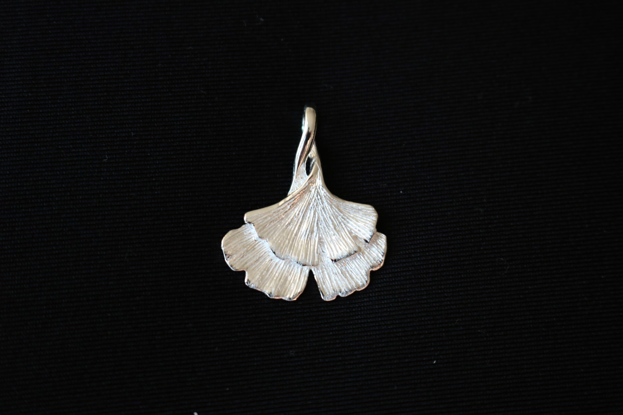Ginkgoblatt Anhänger 925 Sterling Silber – Ginkgo Blatt Schmuck Damen – Glücks Symbol – Ginko Geschenk – Natur Anhänger Etsy, Silberanhänger
