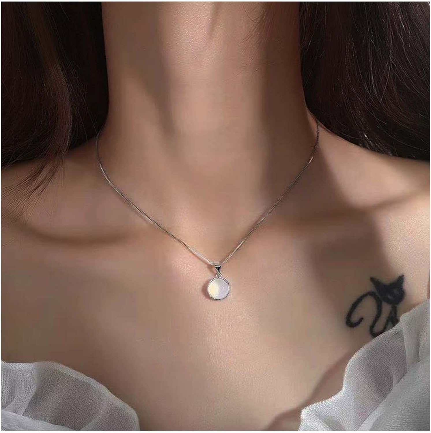 Boho Round Opal Necklace Choker White Chalcedony Drop Necklace circular Gemstone Pendant Necklace Natural Stone Necklace Jewelry for Women - Image 2