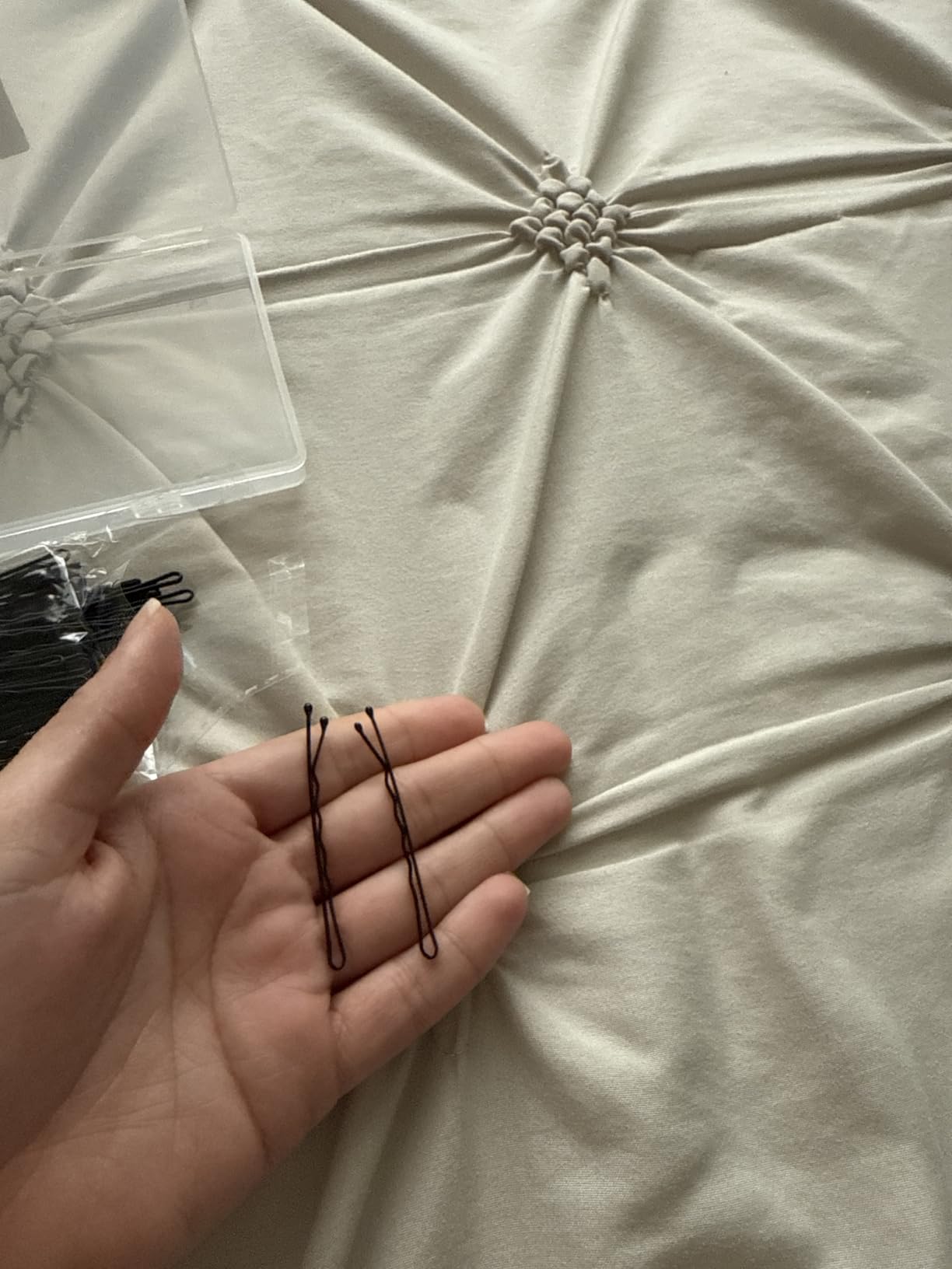 YINGFENG Bobby Pins Brown, 330 Count 2.2 Inch Hair Pins With Cute Box, Premium Bobby Pin For Kids, Girls And Women, Great For All Hair Types