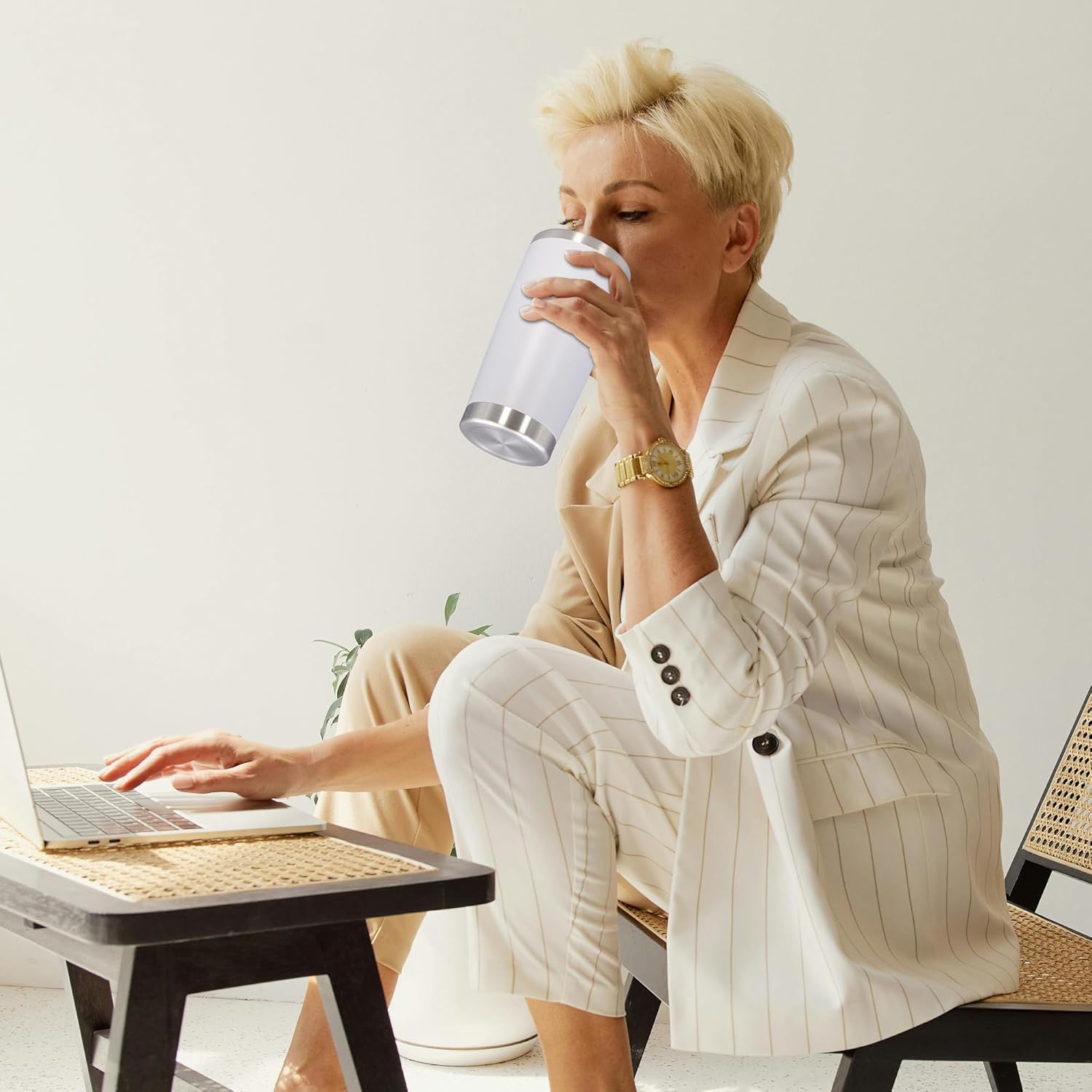 20oz Tumbler Stainless Steel Tumbler Cup with Lid Vacuum Insulated Double Wall Travel Mug, Durable Powder Coated Travel Coffee Tumbler Mug for Hot & Cold Drinks, White,1 Pack - Image 8