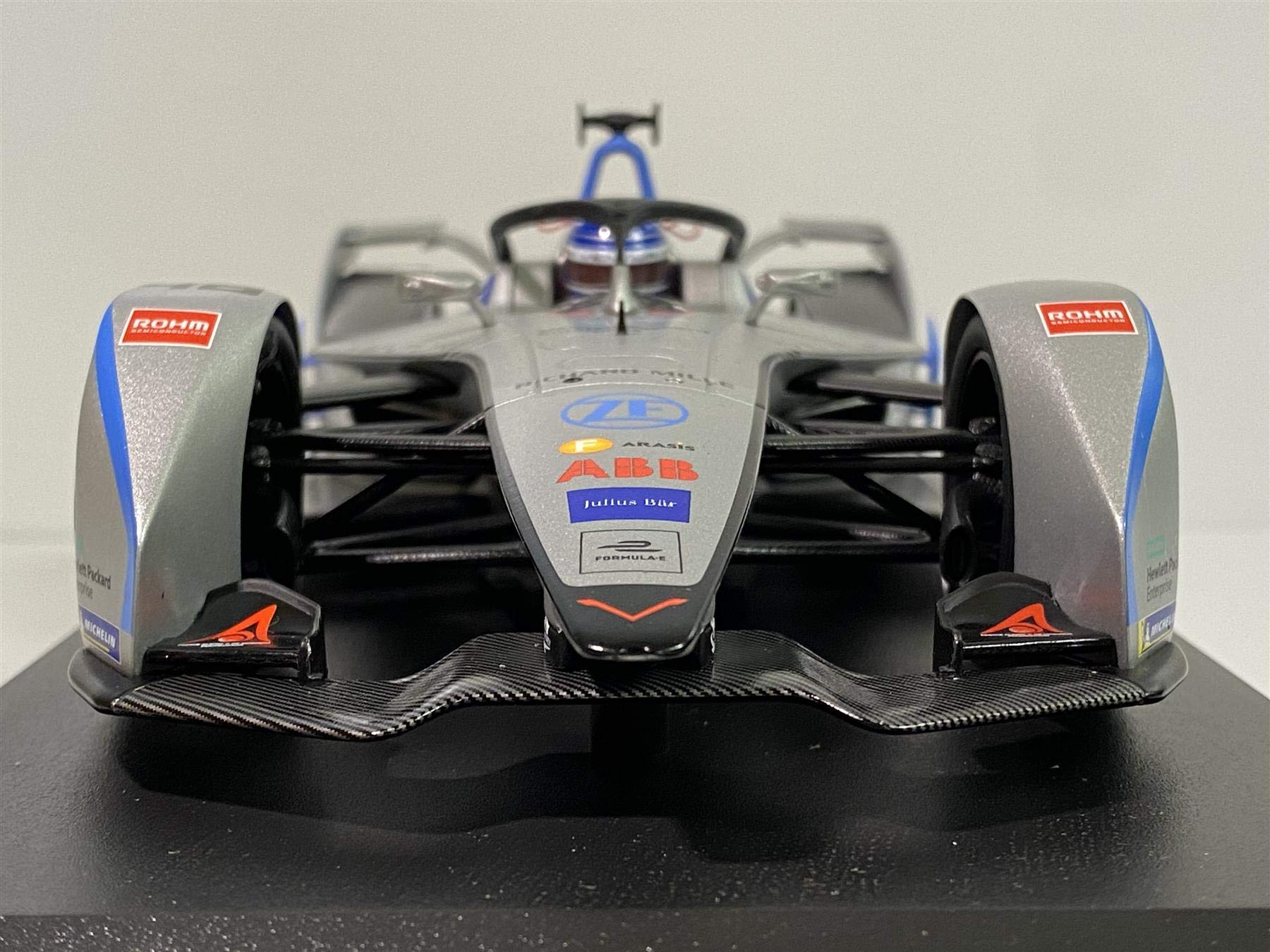 paul's model art gmbh Minichamps 114180048 - Formula E Season 5 Venturi Formula E Team Mortara - Scala 1/18 - Modello da Collezione