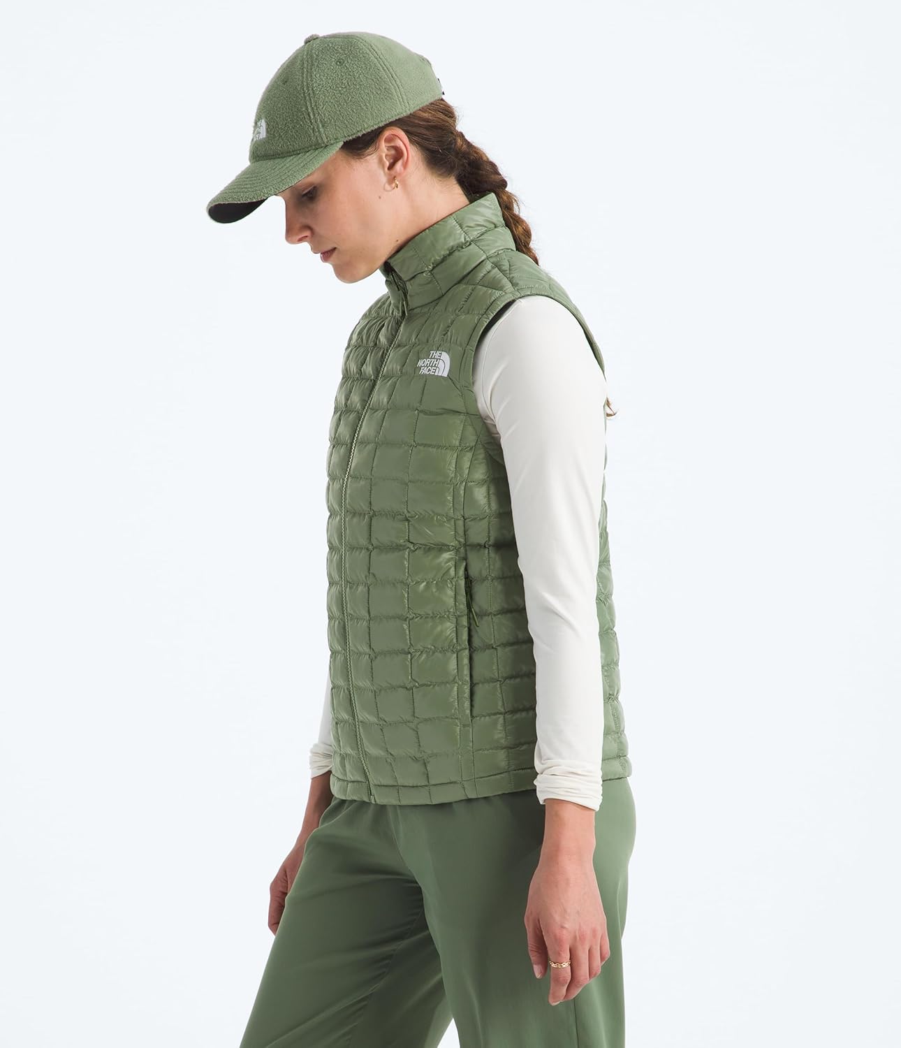 THE NORTH FACE Women's Thermoball Vest | Lightweight Zip Up Vest With Synthetic Insulation, Wind Resistant & Water Repellent - Image 2