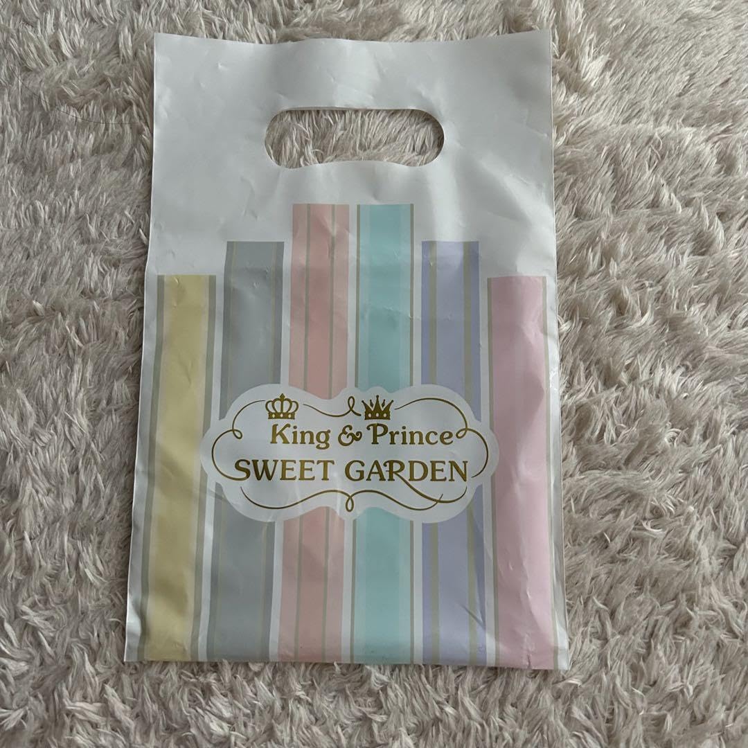Amazon.co.jp: 岸優太 sweet garden アクスタ pvcキーホルダー 缶 