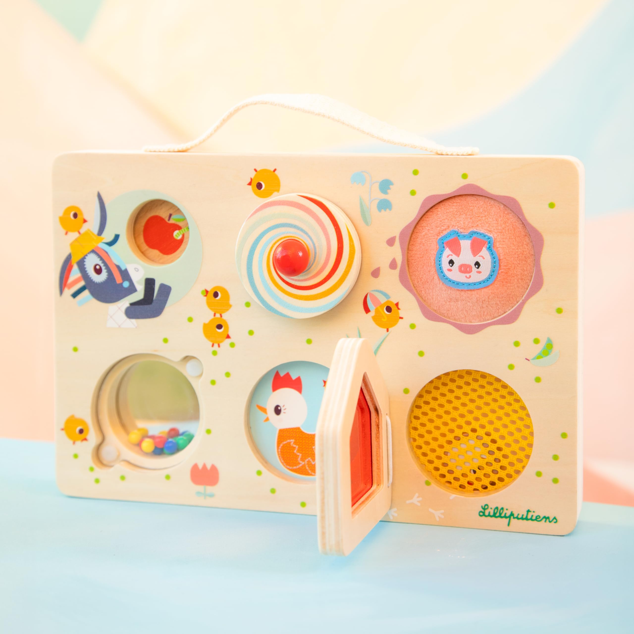 LILLIPUTIENS - Panneau d'Activité Ferme - Busy Board pour Bébé - Pousse, Tire, Tourne et Glisse pour des Aventures à la Ferme - Valisette Pratique à Transporter - Dès 18 Mois - 83508