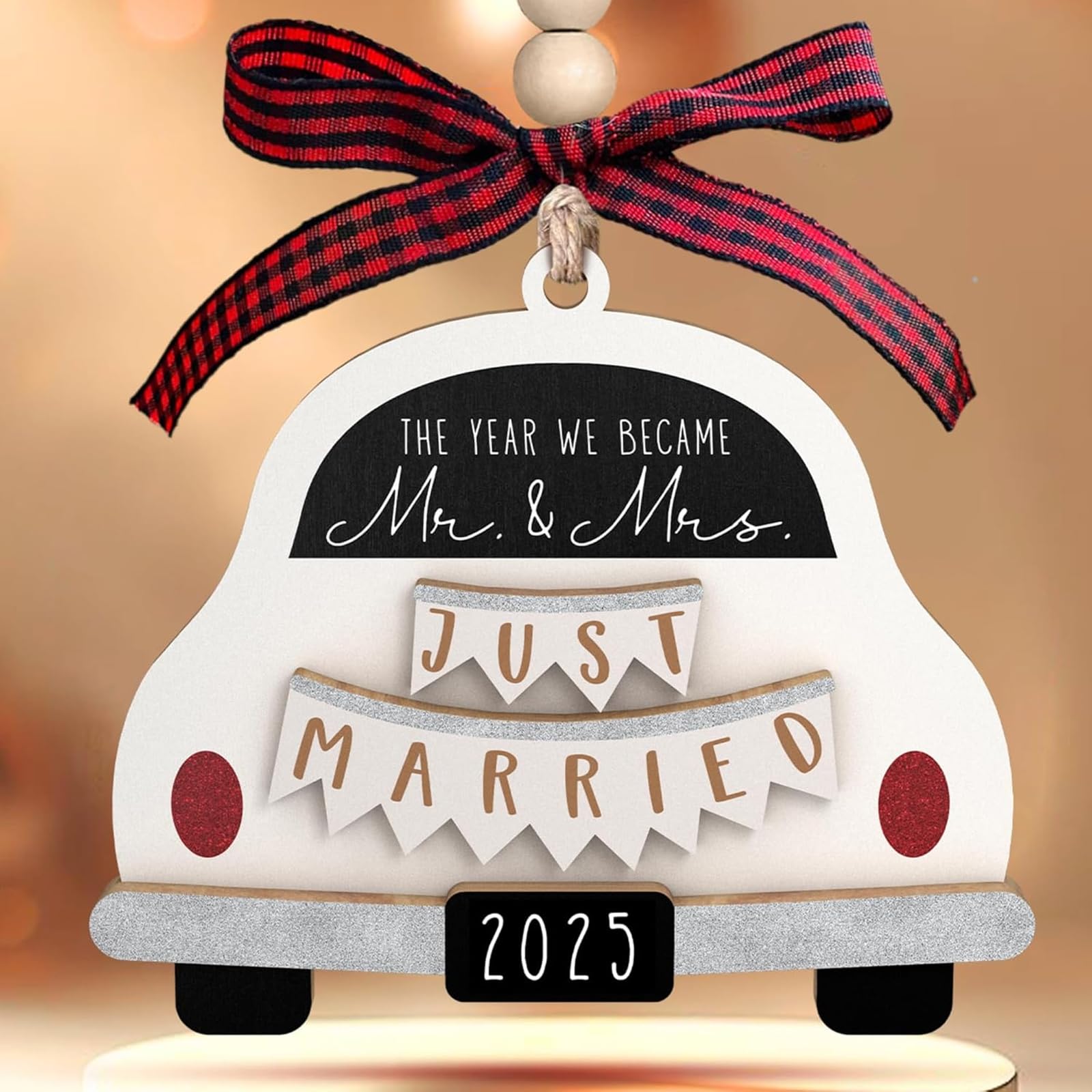 Qylazune Wedding Gifts For Bride And Groom The Year We Became Mr And Mrs Just Married 2025 For Couple Engagement Bauble Wedding Newlyweds Wood Marry Plaque Ornament For Bedroom Living Room Happily Keepsake