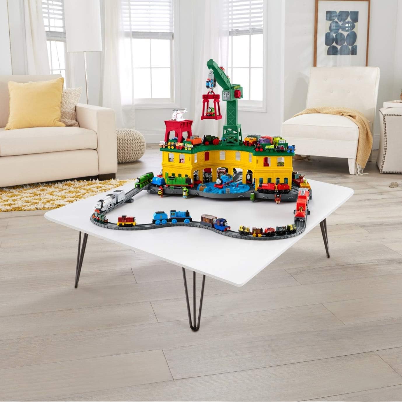 Micro layout of the Thomas & Friends Super Station on a coffee table