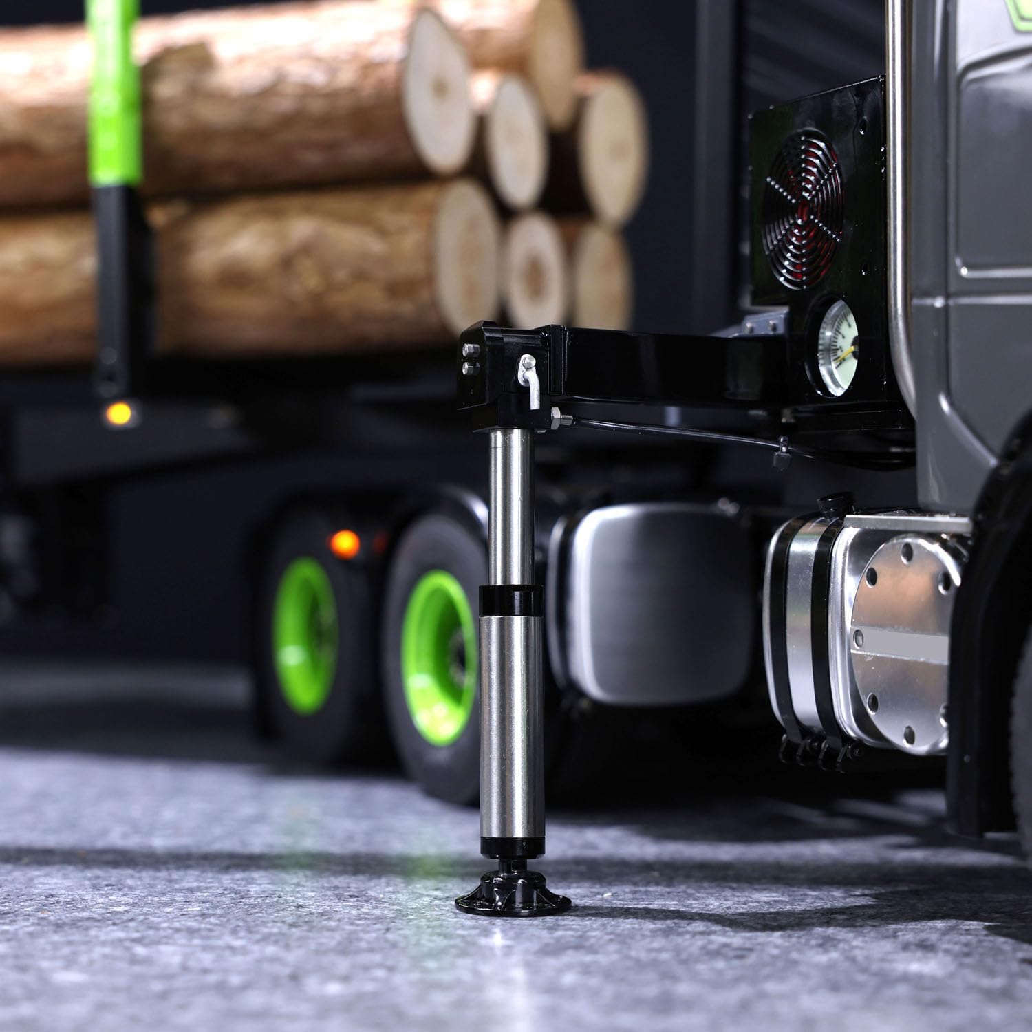 6X6 Metal Chassis 1/14 RC Tractor Truck 770S Hydraulic Crane Logging Trailer 2-Speed Transmission Motor Servo ESC Hobby Grade Model for Adult