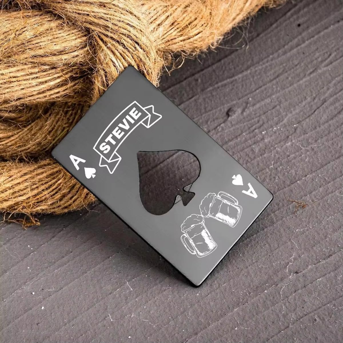 Regalos para padrinos de boda, abridor de botellas Ace of Spades, regalo de boda para padrino/padrino de boda, abrebotellas personalizado, abridor de cerveza grabado (negro, 60 unidades)