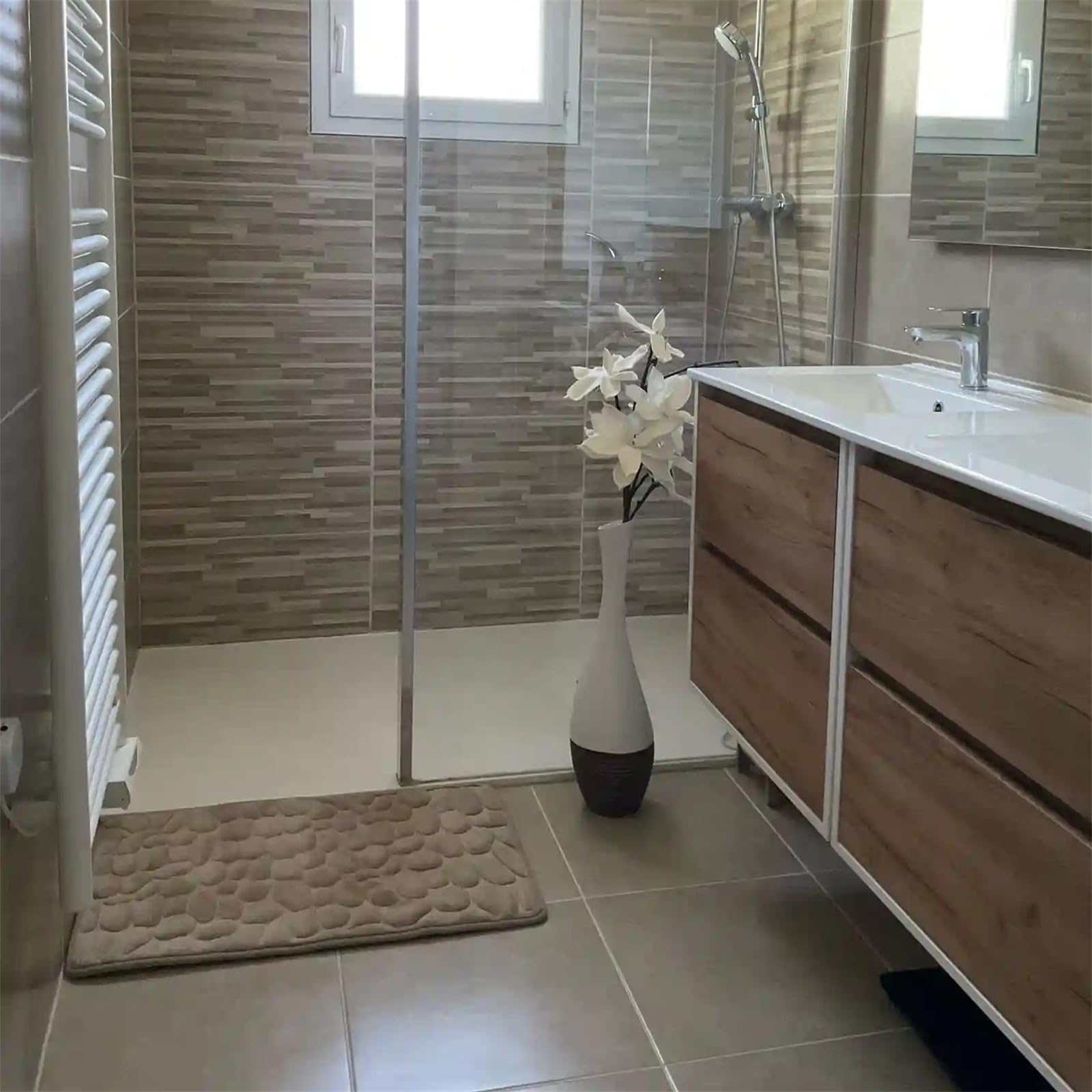 Laberge - Tappetino da bagno assorbente con ciottoli, antiscivolo, comodo e sicuro, tappeto da bagno per il massimo comfort e sicurezza, perfetto per l'uso domestico