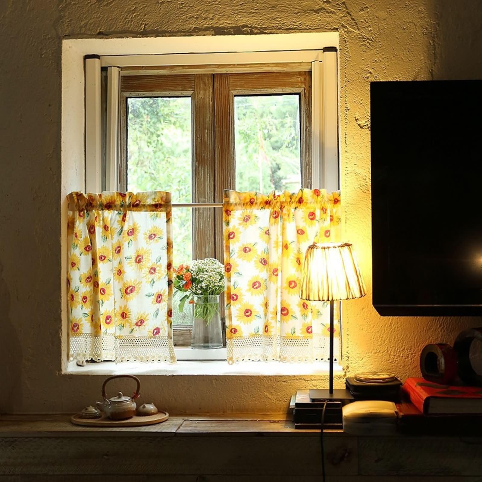 Zazdrostki, nowoczesne, zestaw 2 sztuk, do pokoju dziecięcego, 2 x 135 x 50 cm (wys. x szer.), zazdrostki bistro, czerwono-żółte, kwiatowy wzór z koronką, z kieszenią na pręt