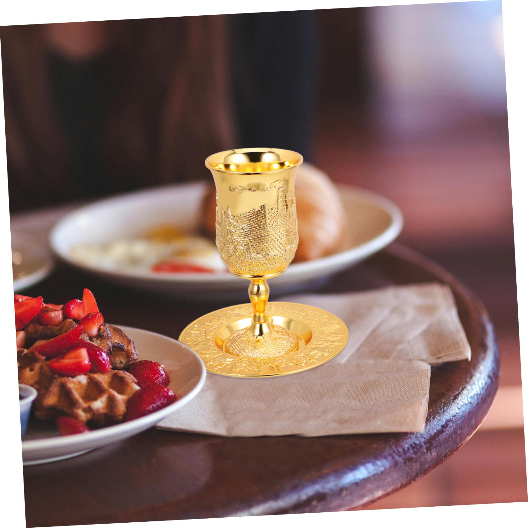 Baluue Copa De Vino De Shabat y Copa De Kidush Del Vino De Pésaj Dorada Con Platillo, Cristal Resistente, Para Celebraciones Judaicas y Día Festivo, Juego 1 Unidad